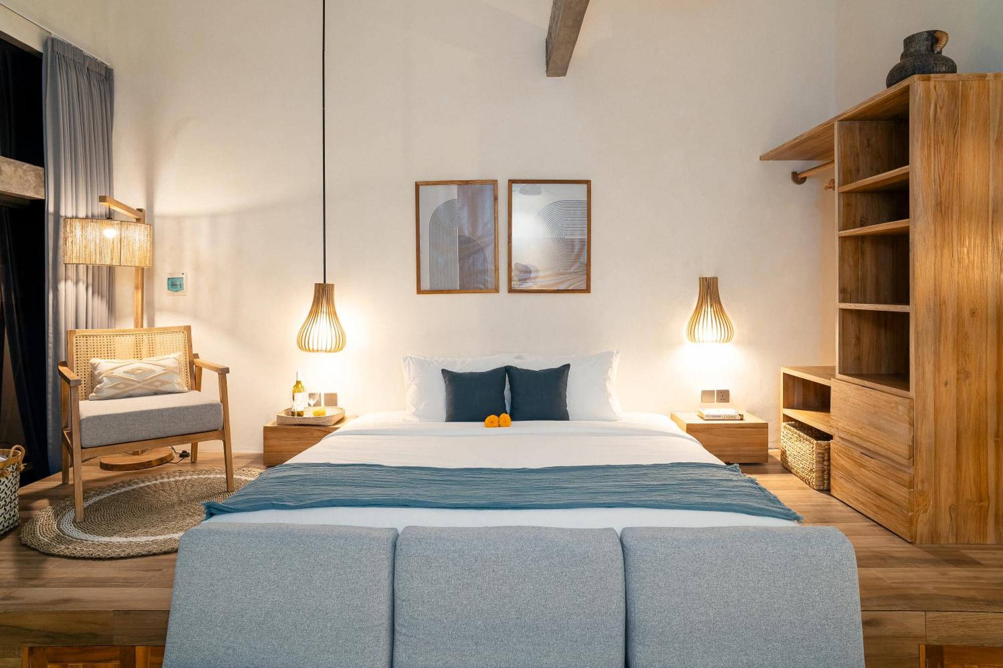 Wisma tamu Alaya Homes C - Elegant Japandi Loft In Seminyak (Bali)